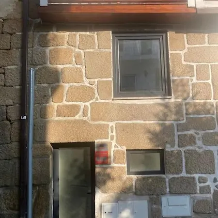 Casa Alem Da Ponte Holiday home *