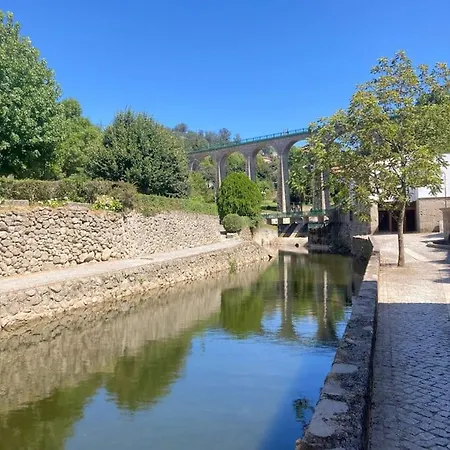 بيت للعطل Casa Alem Da Ponte فوزيلا