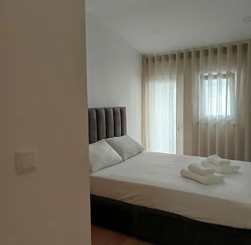 Casa Alem Da Ponte * 瓦泽拉